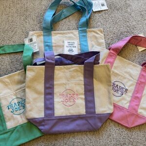 Trader Joe’s LIMITED EDITION Canvas Tote Bag Set - Blue, Purple, Pink, Green